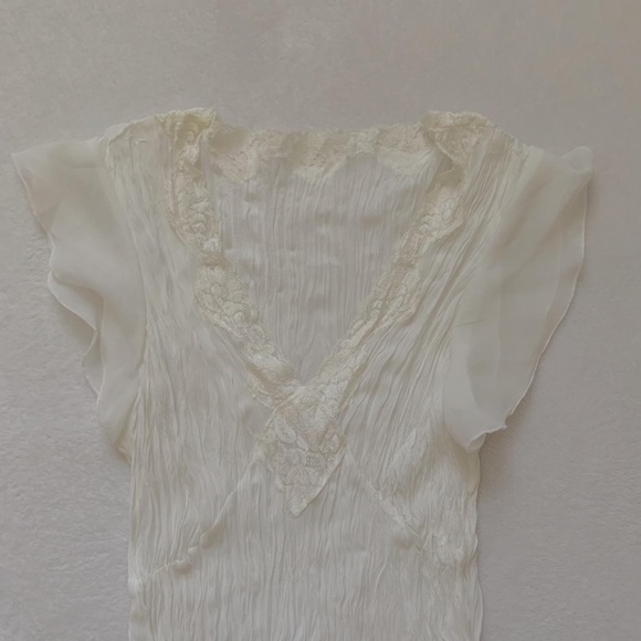ethereal white flutter sleeve top✨🤍 - Picture 2 of 3